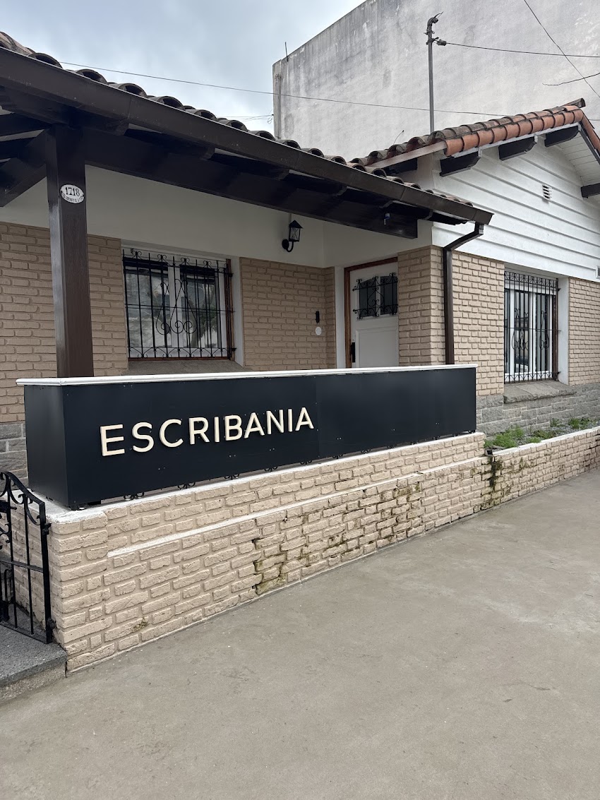 Escribanía Rosello