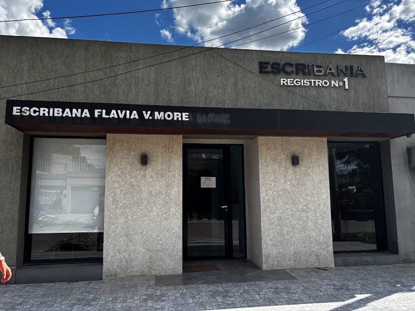 escribania flavia valeria more