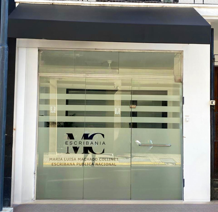 Escribanía Machado Collinet