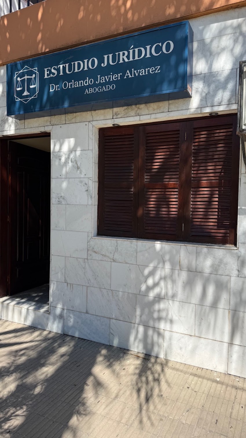 ESTUDIO JURÍDICO NOTARIAL DR.ORLANDO ALVAREZ- ESCRIBANA RAQUEL MATTA.
