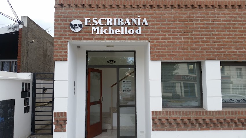 ESCRIBANIA MICHELLOD